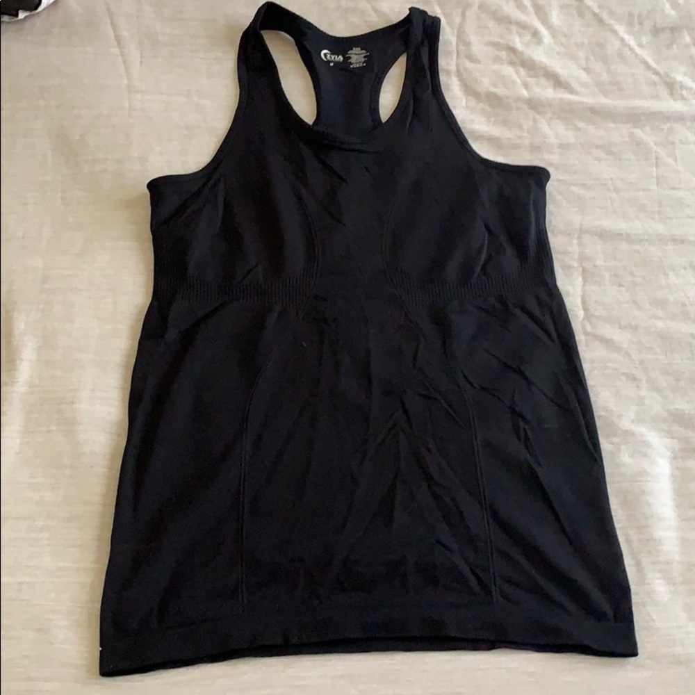 Zyia copper changed black tank